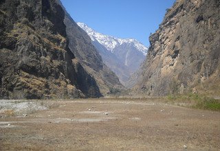 L'entie vall de Tsum, camping trekking 29 jours