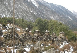 L'entie vall de Tsum, camping trekking 29 jours