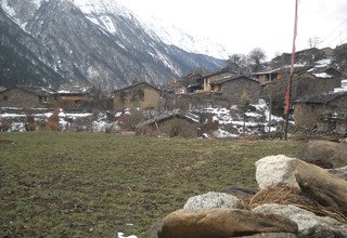 L'entie vall de Tsum, camping trekking 29 jours