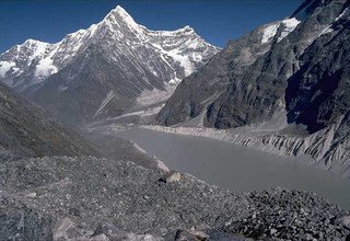 Trek du lac Tsho Rolpa (lac haut glaciaire dans la vallée de Rolwaling), 10 Jours