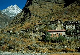 Trekking dans la vallée de Rolwaling et au col de Tashi Lapcha, 18 Jours