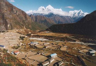 Trekking dans la vallée de Rolwaling et au col de Tashi Lapcha, 18 Jours