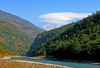 Trekking dans la vallée de Rolwaling et au col de Tashi Lapcha, 18 Jours