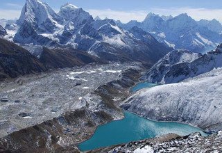 North of Namche Bazzar and Renjo-La Pass Family Lodge Trek 14 Days, 21 Oct to 04 Nov 2012