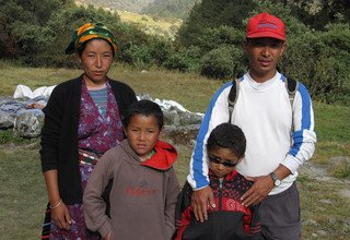 Classic Langtang Family Lodge Trek 13 Days, 06 Oct to 18 Oct 2012