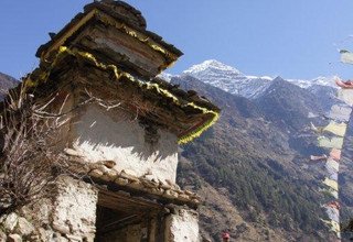 Manaslu Circuit Camping Trek, 16 Days and Chitwan National Park, March 23 - April 14, 2013  