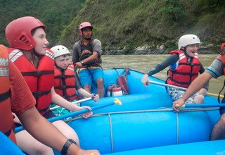 Annapurna Panorama Trek for families combined White Water Rafting and Chitwan Tour, 14 Days