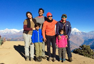 Annapurna Paronama Trek pour Familles avec Rafting et parc Chitwan, 14 Jours