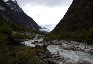 Kanchenjunga Basislager Trekking, 24 Tage