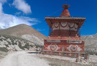 The Lost Valley of Nar-Phu, Annapurna Circuit and Upper Mustang Trek, 27 Days