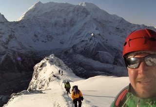 Island Peak Climbing, 20 Days