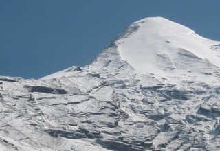 Pisang Peak Climbing, 19 Days