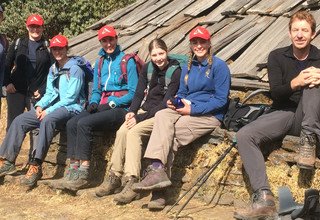 Khopra Danda (Ridge) Trek pour les familles (au sud des Annapurnas), 12 Jours