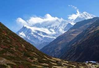 Annapurna Circuit with Tilicho Lake Trek, 16 Days