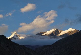 Nar Phu Valley Trek via Kang-La Pass, 16 Days