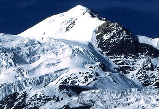 Escalade de Chulu Est Peak | Pic Chulu Est 6584m - 23 Jours