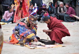 Tiji Festival in Upper Mustang Lodge Trek 12 Jours, 2024 (Tour le plus court possible)