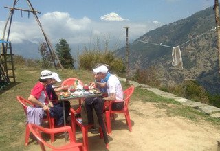 Mohare Danda Trek für Familien (Öko-Pfad der Gemeinschaft), 10 Tage