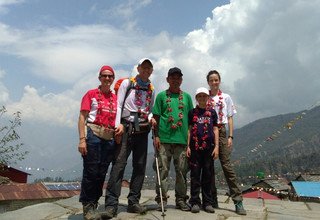 Mohare Danda Trek für Familien (Öko-Pfad der Gemeinschaft), 10 Tage