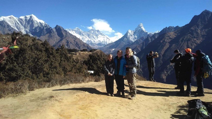 Everest family trek