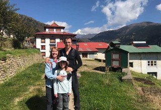 Trek du sentier culturel du bas Solukhumbu (Sherpaland) pour les familles, 9 Jours