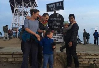 Ghorepani Poon Hill Trek für Familien, 10 Tage