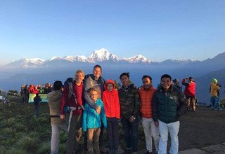 Ghorepani Poon Hill Trek pour les familles, 10 Jours