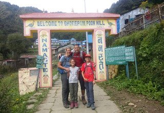 Ghorepani Poon Hill Trek pour les familles, 10 Jours