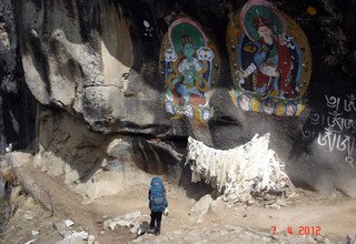 Meditative Wanderung zu Buddhistischen heiligen Stätten in der Region Khumbu, 16 Tage