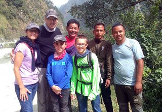 Mohare Danda Trek für Familien (Öko-Pfad der Gemeinschaft), 10 Tage