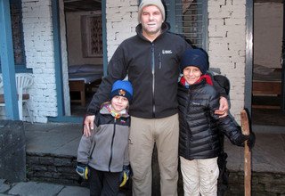 Trek Camp de base avec des enfants d'Annapurna, 14 Jours