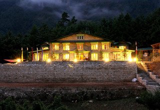 Trek du lodge de luxe de l'Everest, 10 Jours