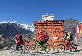 Upper Mustang Mountain Biking Tour, 16 Days