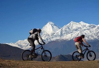 Randonnée VTT dans le Haut Mustang, 16 Jours