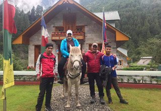 Randonnée à cheval au camp de base Everest, 15 Jours