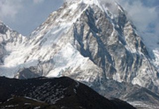 Gruppentrekking zum Mount Everest Basislager von Manthali, 13 Tage | Einer Gruppe beitreten 2024