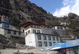 Everest à la dure, via Renjo Pass, Chola Pass et Khongmala Pass Lodge Trek, 21 Jours de départ fixe!