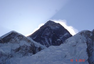 Everest the hard way, via Renjo Pass, Chola Pass and Khongmala Pass Lodge Trek, 18 Days Fixed Departure!