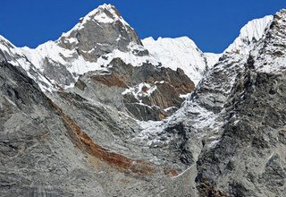 Route classique de Jiri au camp de base de l'Everest et lac Gokyo, 24 Jours