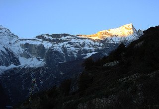 Kwangde Peak Climbing, 17 Days