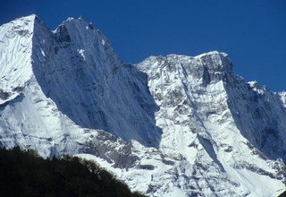 Kwangde Peak Climbing, 17 Days